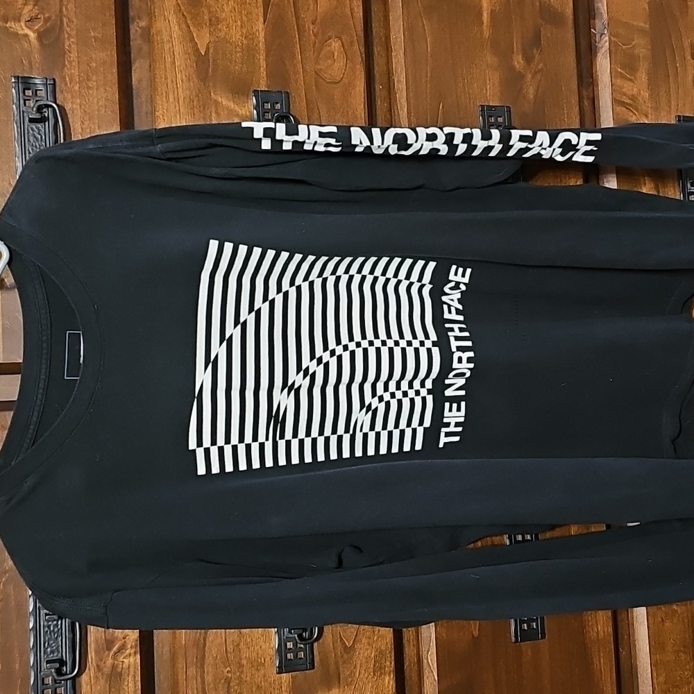 The North Face Optical Illusion Logo Shirt